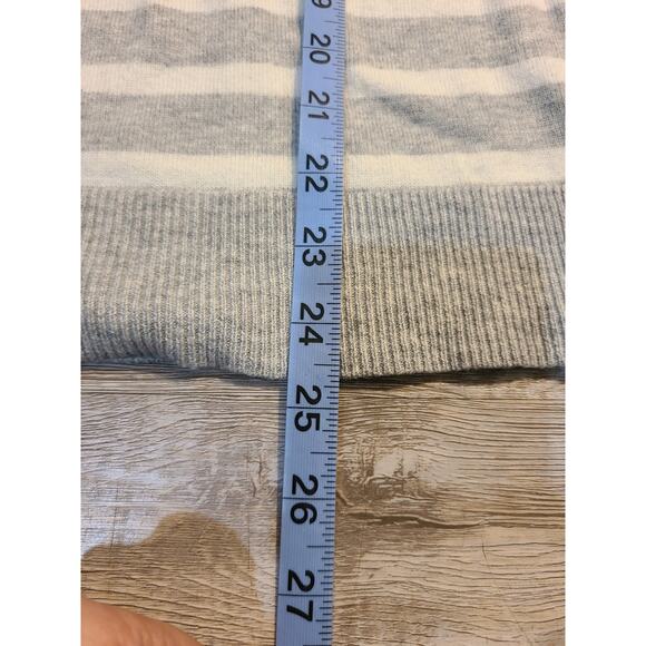 Gap medium women's striped wool blend sweater - Picture 7 of 7